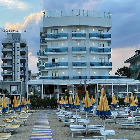 Hotel Atlantico Lido di Jesolo Zewnętrze zdjęcie
